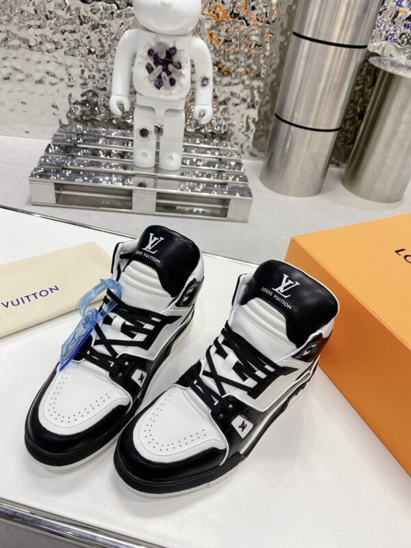 Louis*Vuitto* LV Traine shoe - Image 2
