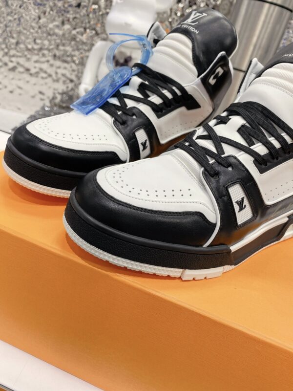 Louis*Vuitto* LV Traine shoe - Image 6