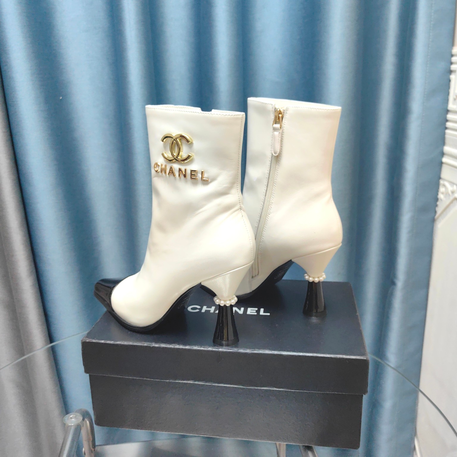 CHANEL autumn and winter styles boots - Image 7