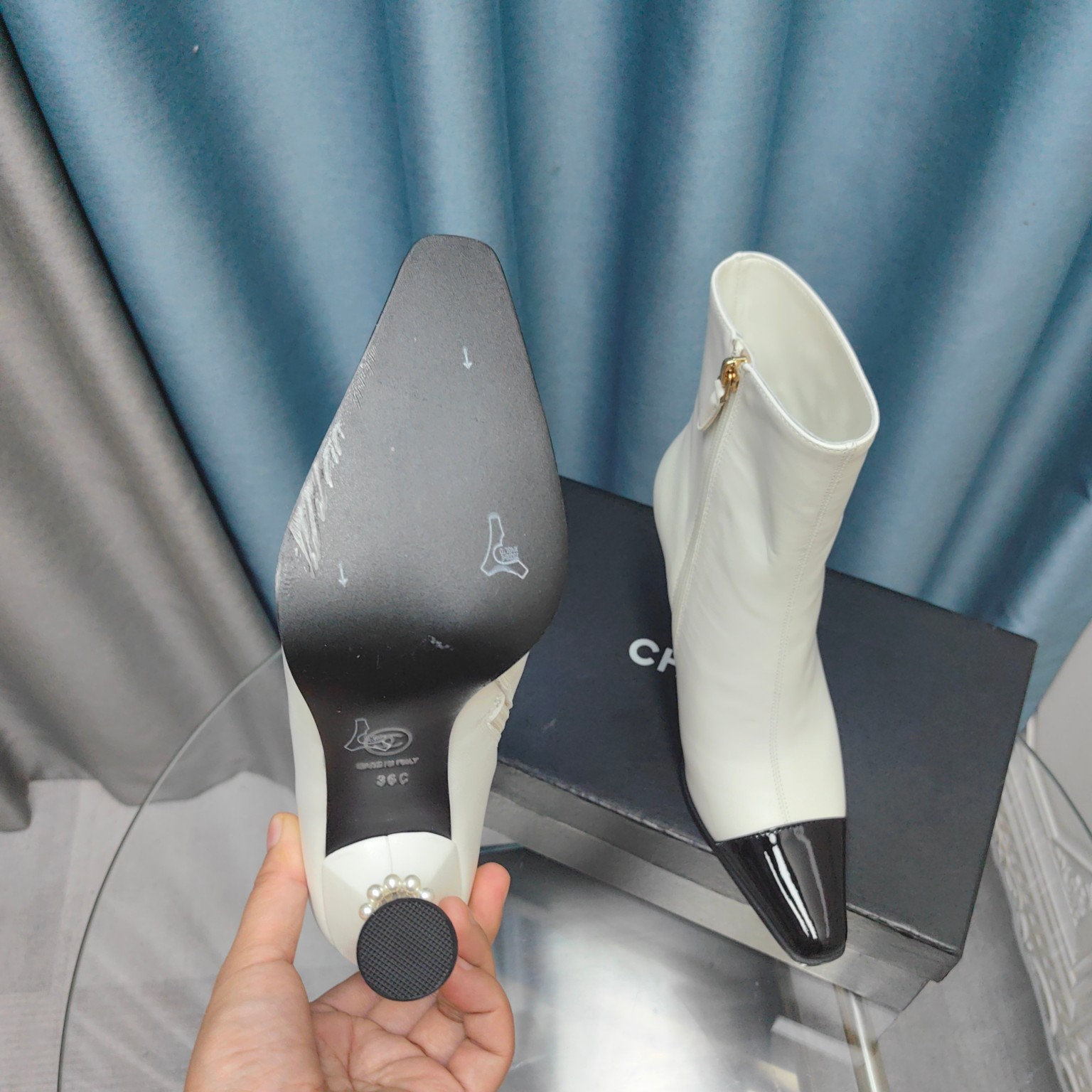 CHANEL autumn and winter styles boots - Image 8