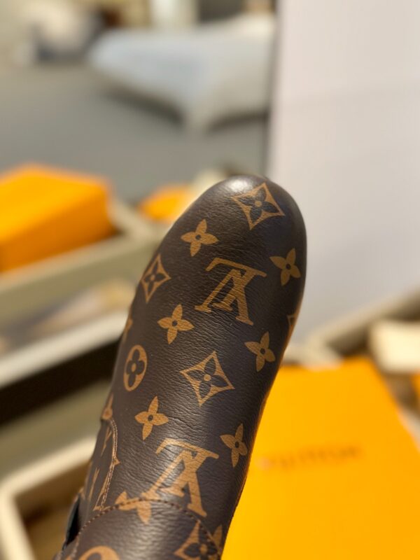 LV autumn and winter new short boots - Image 8