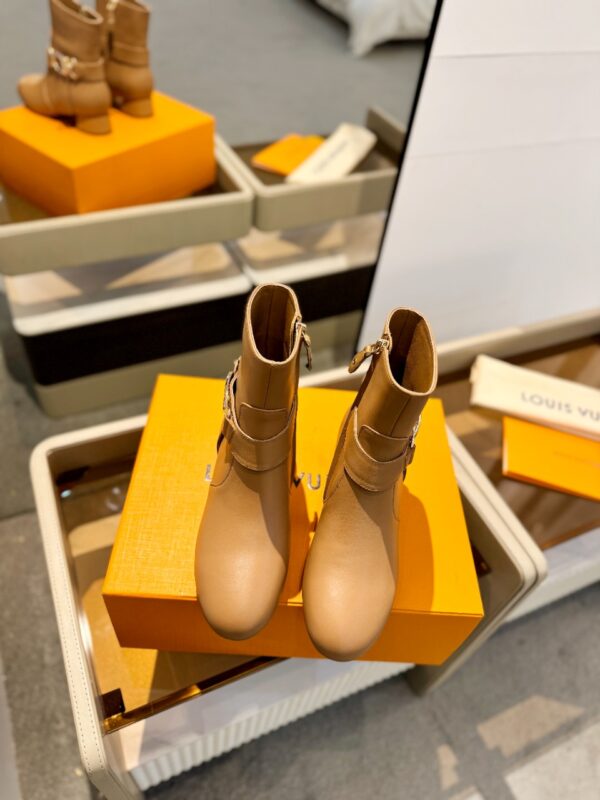 LV autumn and winter new short boots - Image 2