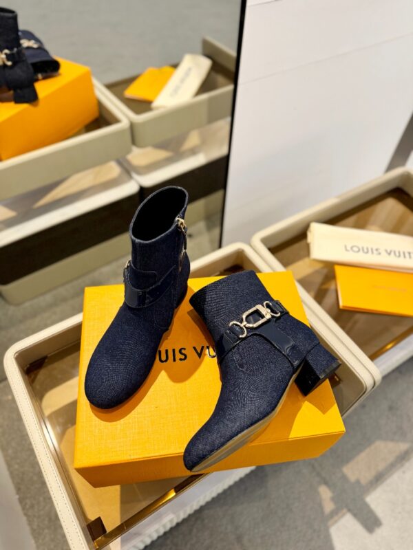 LV autumn and winter new short boots - Image 3