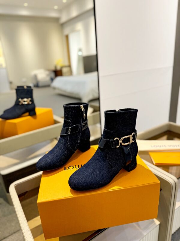 LV autumn and winter new short boots - Image 4