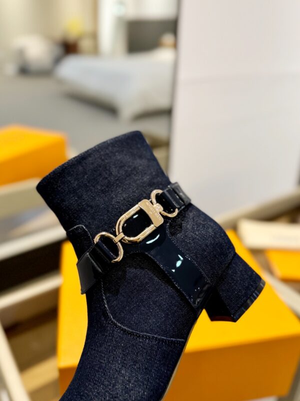 LV autumn and winter new short boots - Image 7