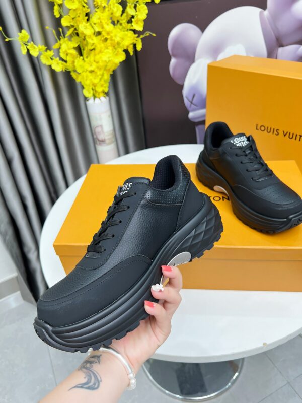 LV retro sneakers - Image 4