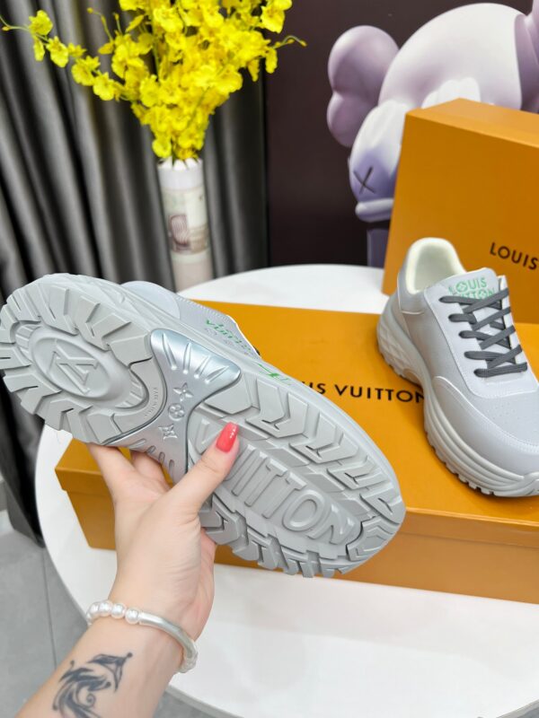 LV retro sneakers - Image 2