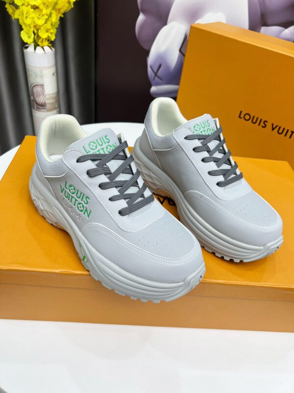 LV retro sneakers - Image 5