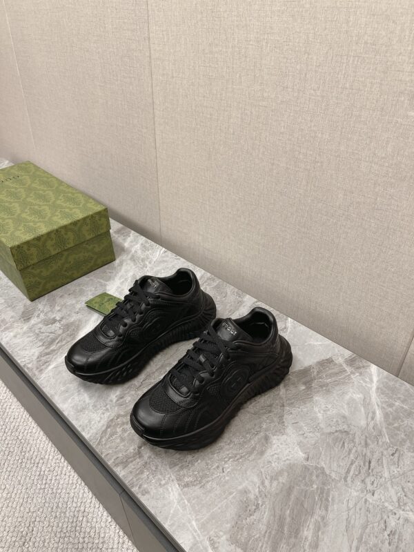 GUCCI sneakers (couple style)