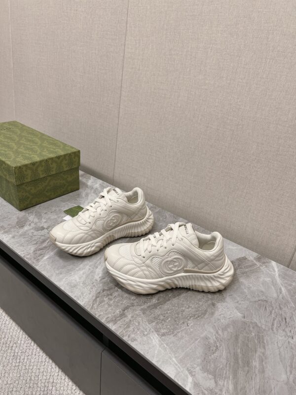 GUCCI sneakers (couple style)