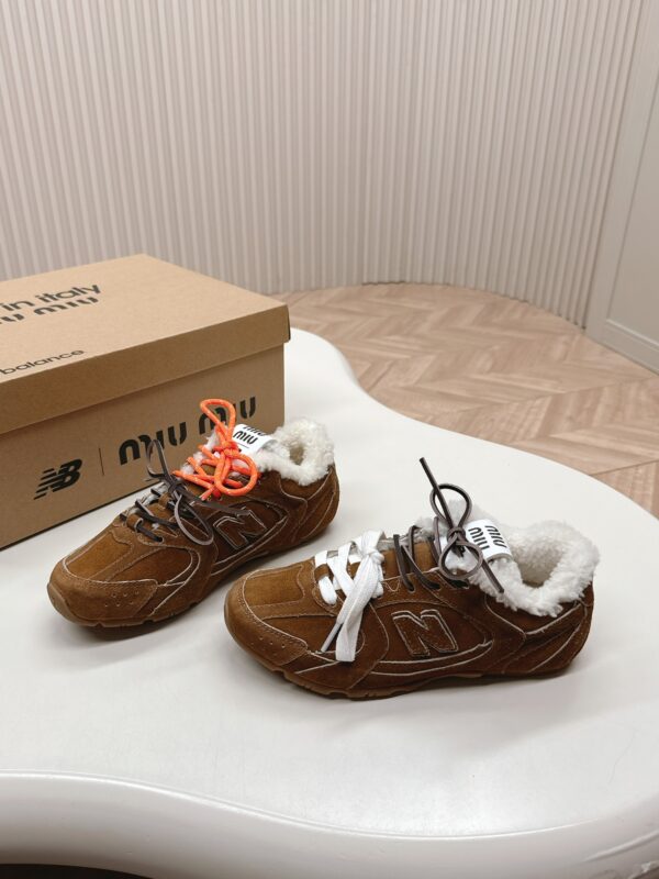 MiuMiu&New Balance collaboration forrest gump shoes
