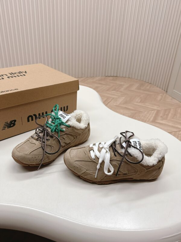 MiuMiu&New Balance collaboration forrest gump shoes