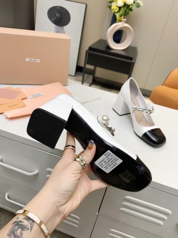 MiuMiu coarse single order shoes - Image 4