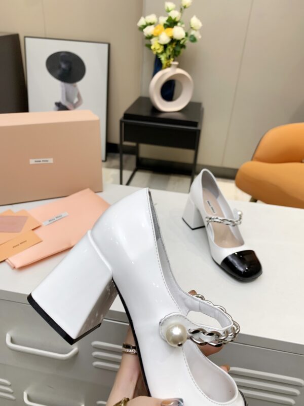 MiuMiu coarse single order shoes - Image 5