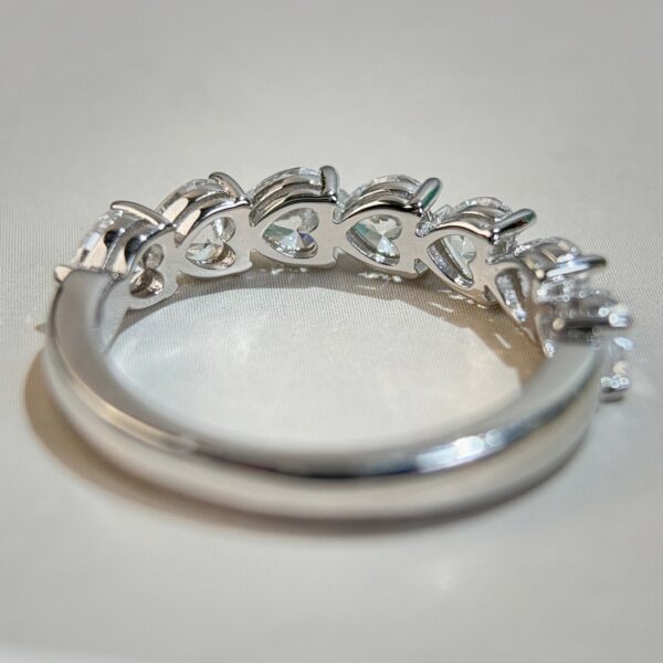 Tiffany&co row heart diamond ring - Image 6