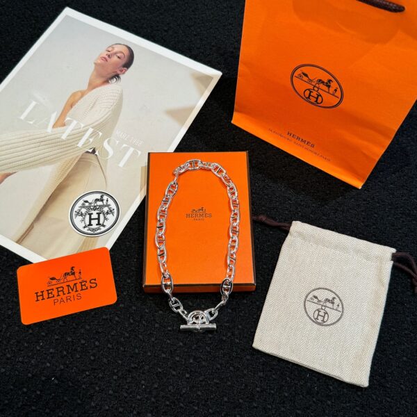 HERMES Pig nose necklace - Image 2