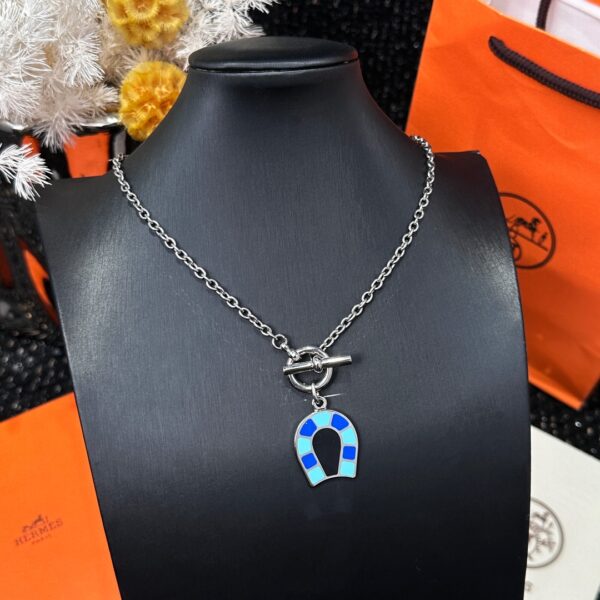 HERMES horseshoe necklace - Image 7