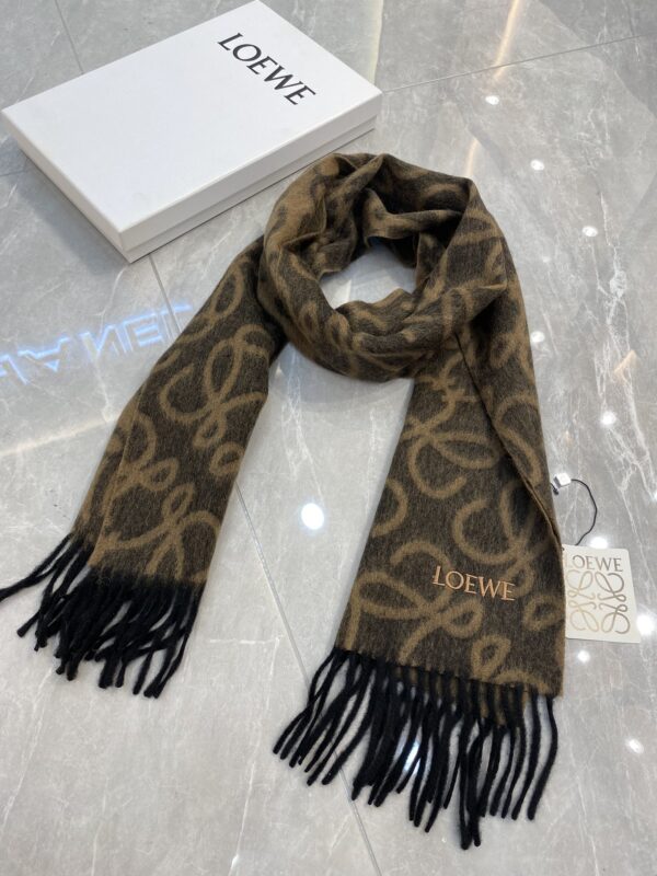 LOEWE scarf - Image 10