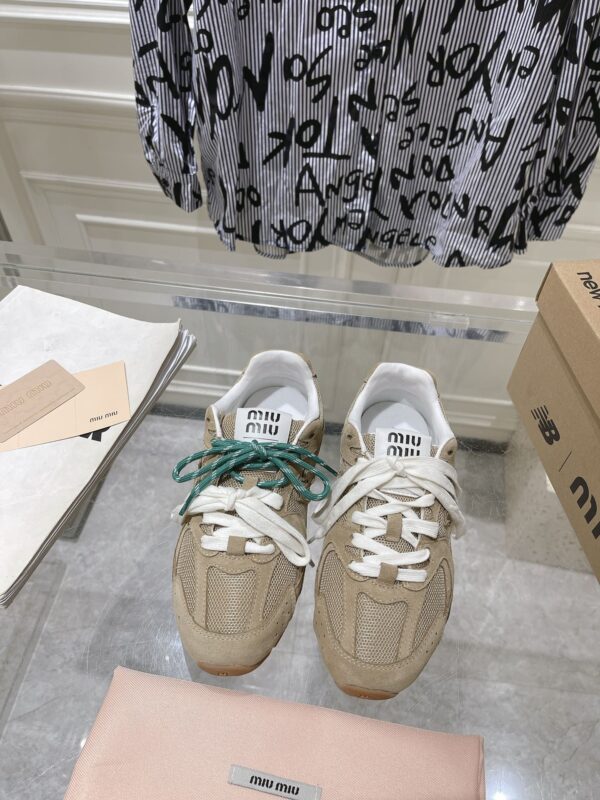 Miu Miu G027 x New Balance Co branded Sports Shoes