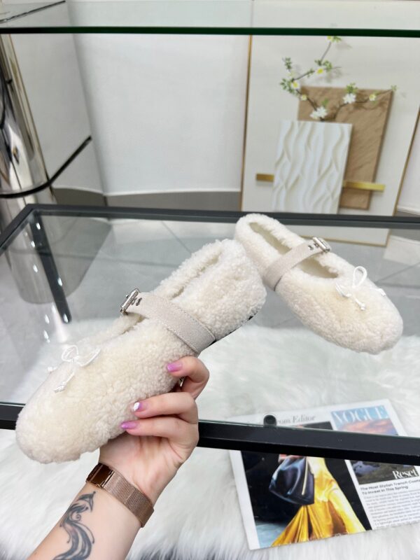 Miao Mu pure wool shoes - Image 2
