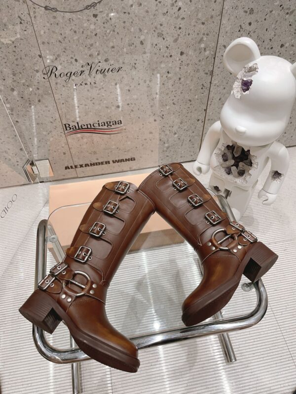 Miumiu popular boots - Image 2