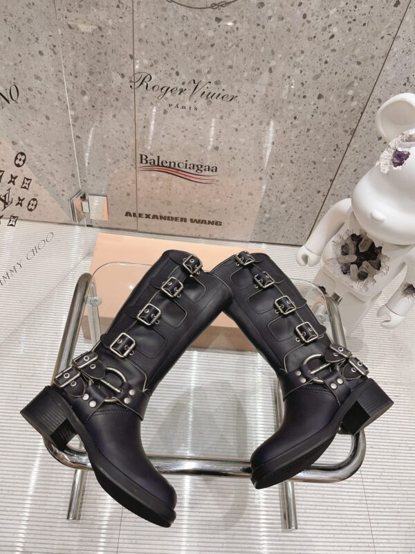 Miumiu popular boots - Image 2