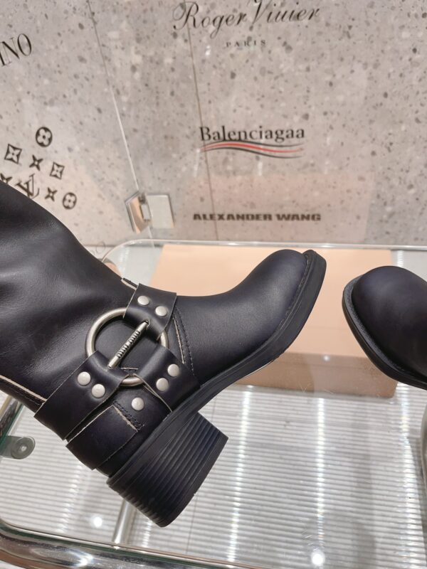 Miumiu popular boots - Image 8