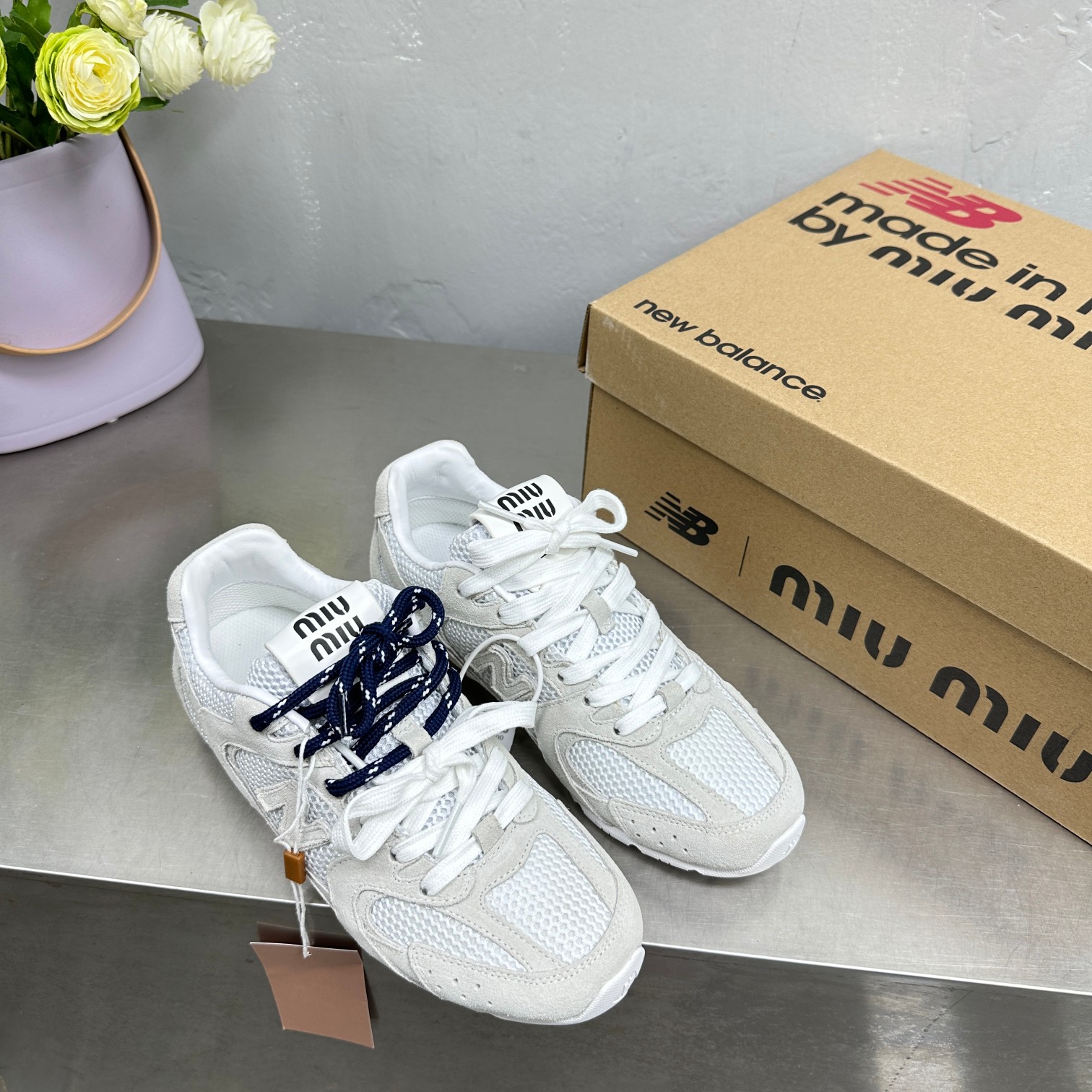Miu Miu & New Balance NB530 Co branded Sports Shoes - Image 5