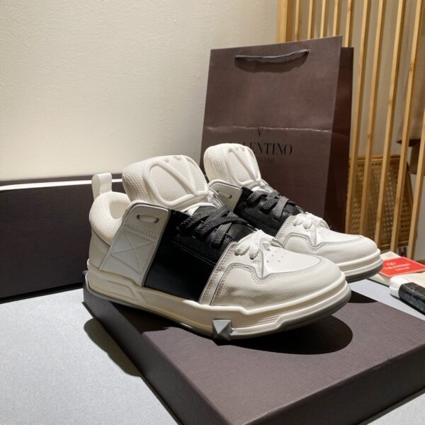 VALENTINO Versatile Sneakers
