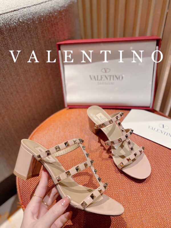 𝑉𝐴𝐿𝐸𝑁𝑇𝐼𝑁𝑂 Classic 'King' high heels - Image 2