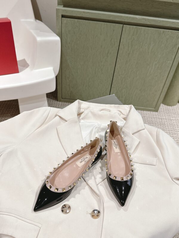 VALENTINO ROCKSTUD Riveted Flat Shoes - Image 3