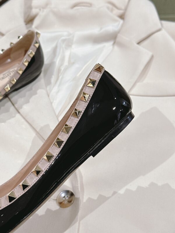 VALENTINO ROCKSTUD Riveted Flat Shoes - Image 4