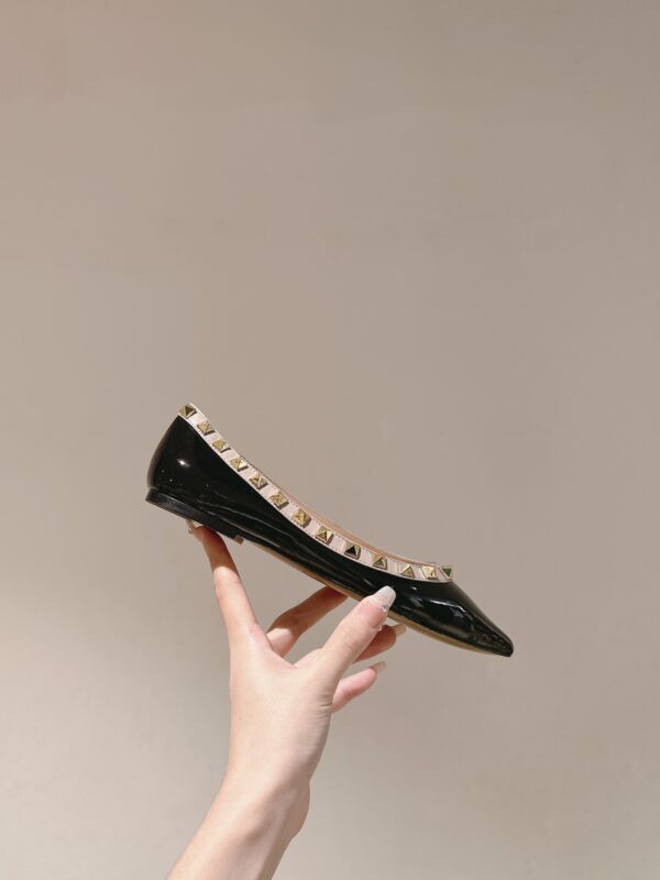 VALENTINO ROCKSTUD Riveted Flat Shoes - Image 7