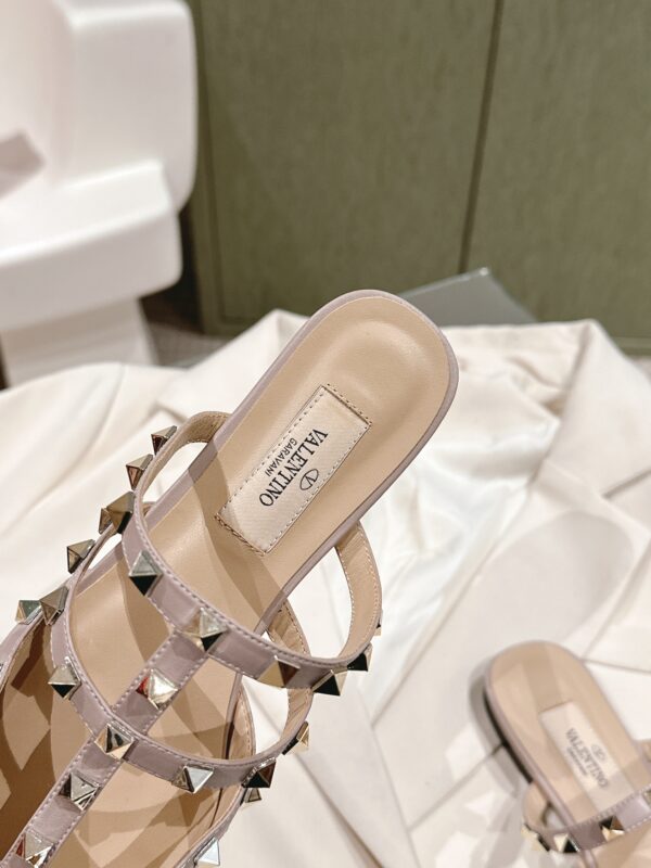 VALENTINO ROCKSTUD Riveted Flat Shoes - Image 4