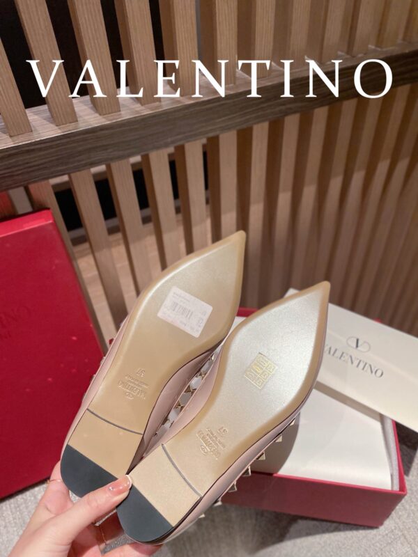 VALENTINO ROCKSTUD Riveted Flat Shoes - Image 6
