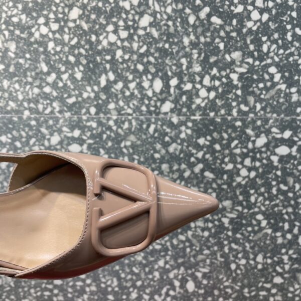 VALENTINO ROCKSTUD Riveted High Heels - Image 5