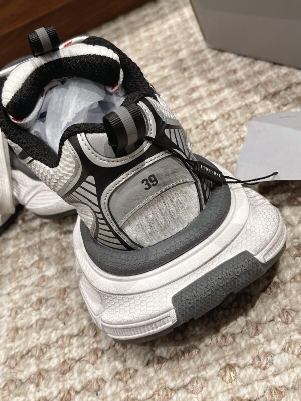 Balenciaga 3XL Sneaker - Image 8