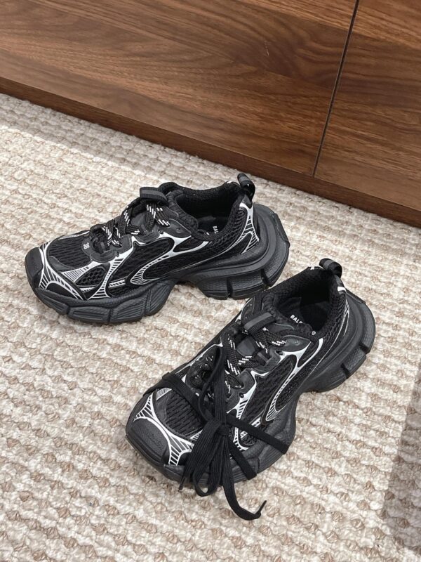 Balenciaga 3XL Sneaker - Image 2