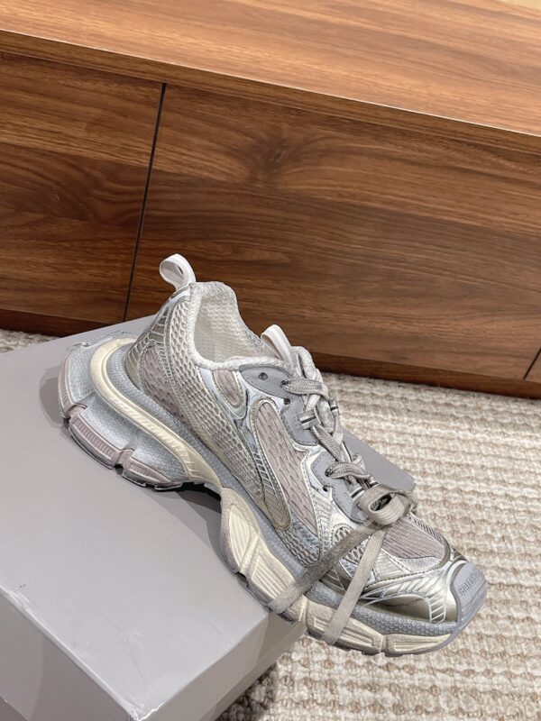 Balenciaga 3XL Sneaker - Image 3