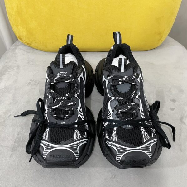 Balenciaga 3XL Sneaker - Image 3