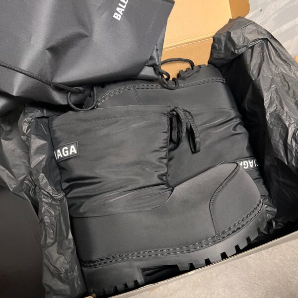 Balenciaga Skiwer snow boots - Image 3