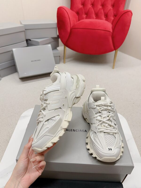 Balenciaga Track sports shoes - Image 6
