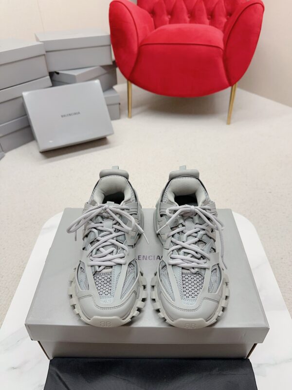 Balenciaga Track sports shoes