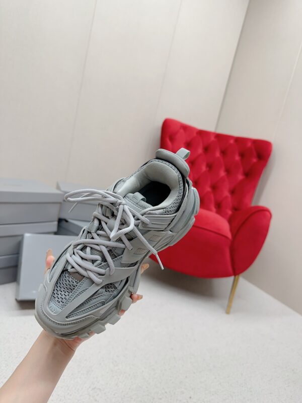 Balenciaga Track sports shoes - Image 5