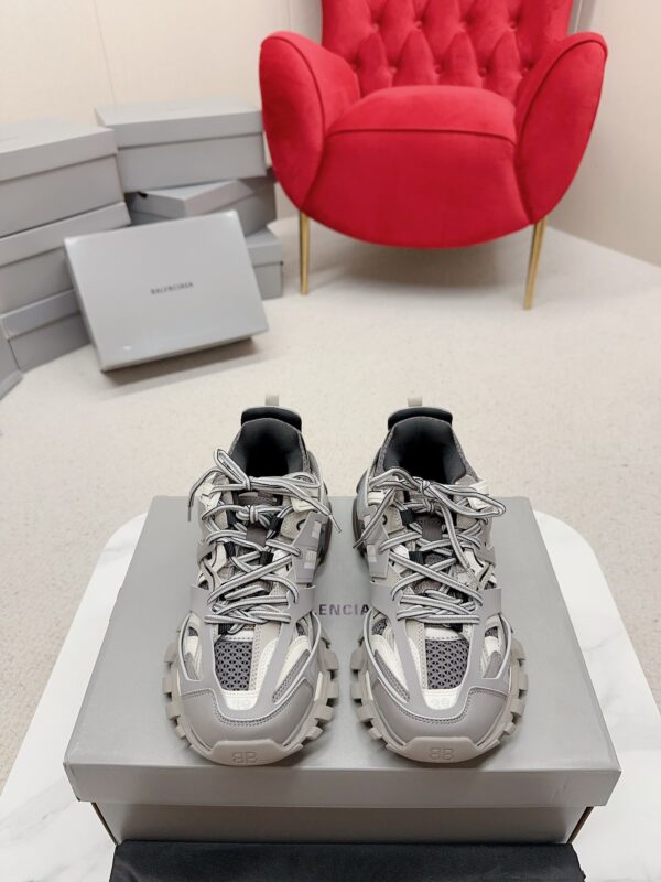 Balenciaga Track sports shoes