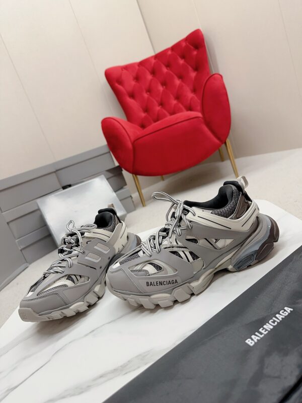 Balenciaga Track sports shoes - Image 4