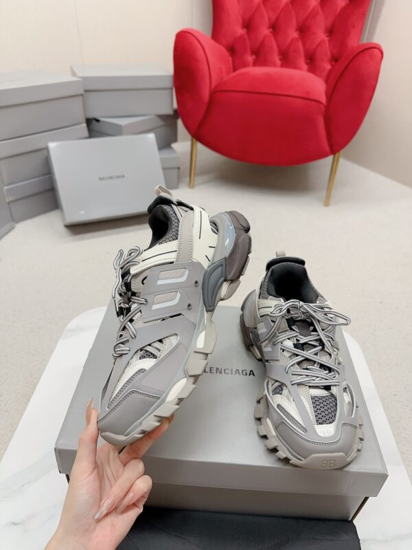 Balenciaga Track sports shoes - Image 6