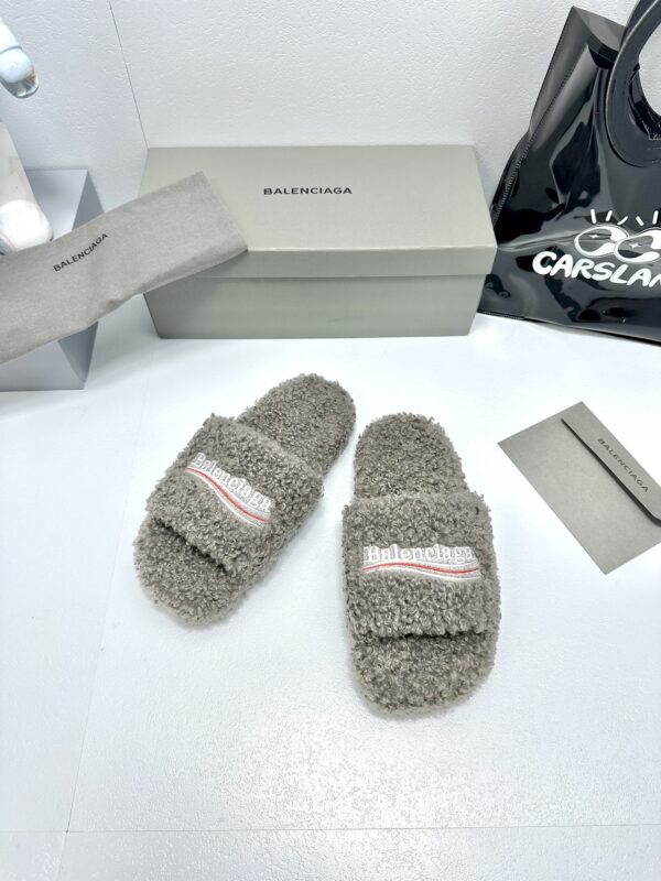 Balenciaga Political Campaign logo embroidered slippers - Image 5