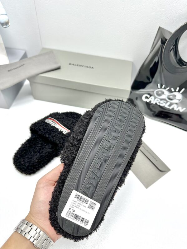 Balenciaga Political Campaign logo embroidered slippers - Image 6