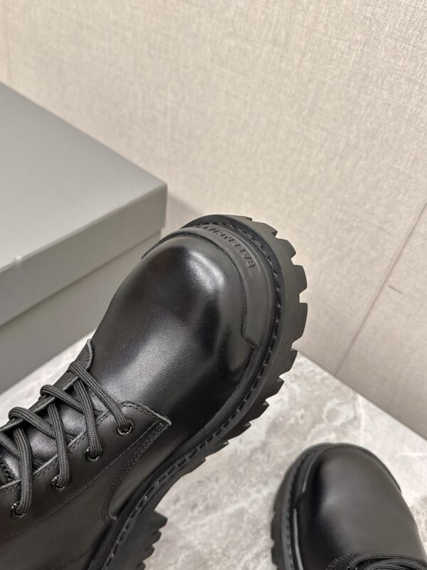 Balenciaga high top shoes (couple style) - Image 5